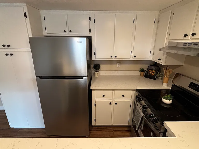 3601 W Tierra Buena Ln #Phoenix 85053 — Photo 7