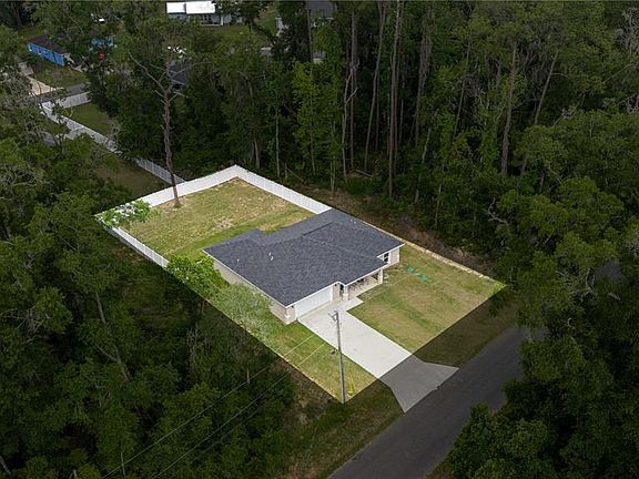4th image of 6962 SE 124th St