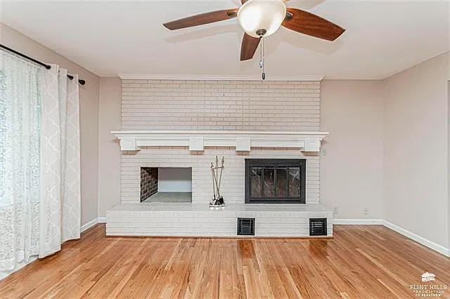 3 bed, 2288 sqft, $1,700 — Photo 4