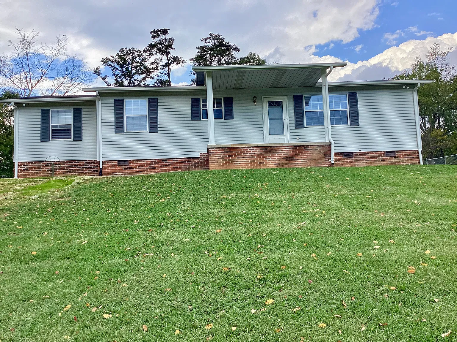 2 bed, 1344 sqft, $1,500 — Photo 1