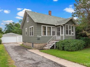 2519 S 17th Ave, Broadview, IL 60155