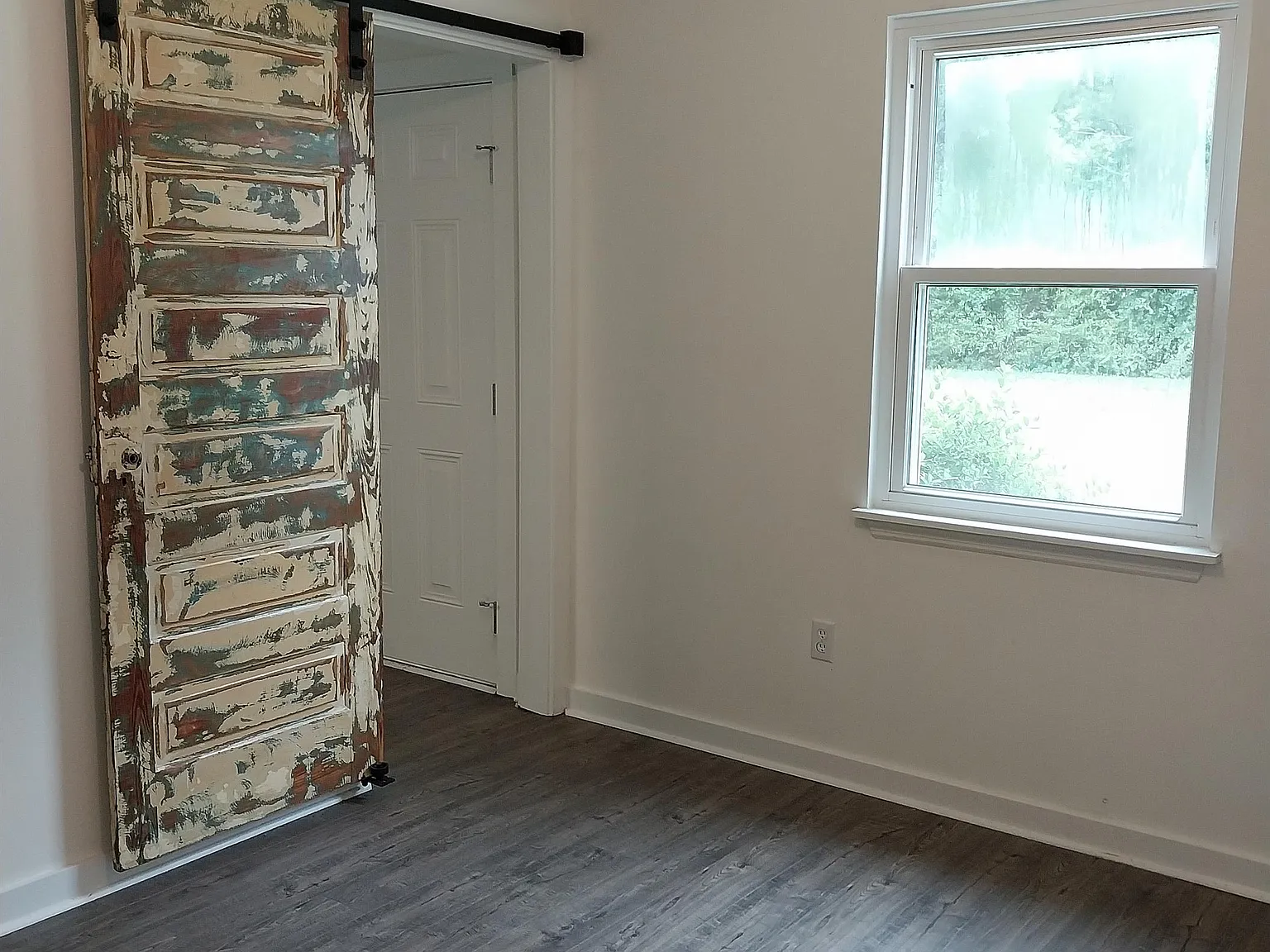 2903 Elmore Road Southwest - B — Photo 3