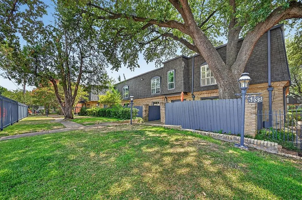 1 bed, 1.0 bath, 806 sqft, $1,600 — Photo 4
