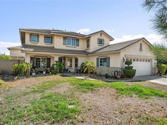 6739 Sunridge Ct, Fontana, CA 92336