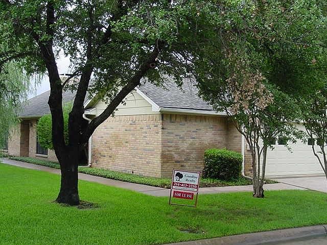 1st image of 2709 Glenwood Ct