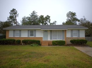 608 S College St, Hahira, GA 31632