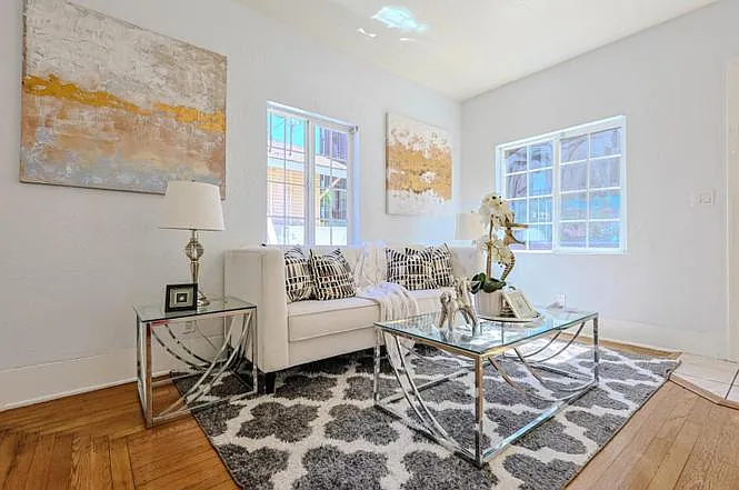 421 Elizabeth St — Photo 3