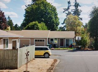 1282 E Santiam St, Stayton, OR 97383