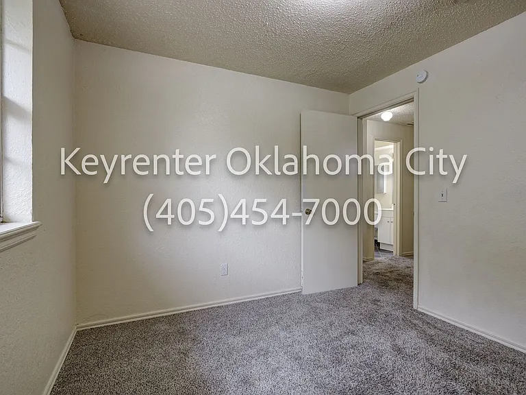 5316 S Briarwood Dr — Photo 32