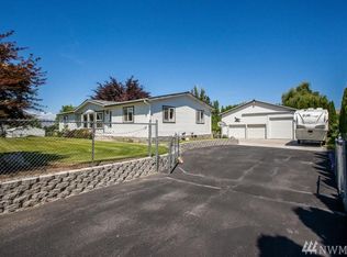 3007 1st St SE, East Wenatchee, WA 98802