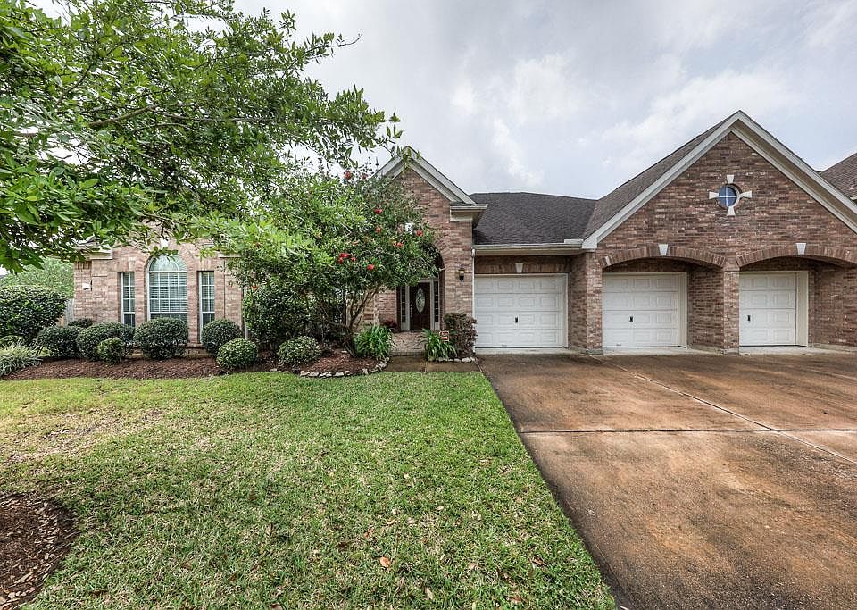 1st image of 1881 Pampas Trail Dr