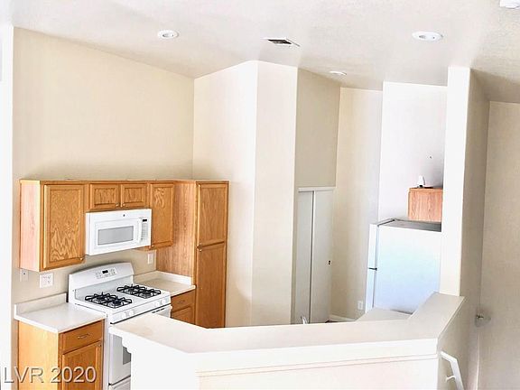 3rd image of 6625 Lookout Lodge Ln Unit 1