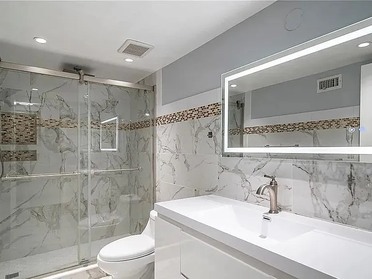 652 E Skylark Dr — Photo 11