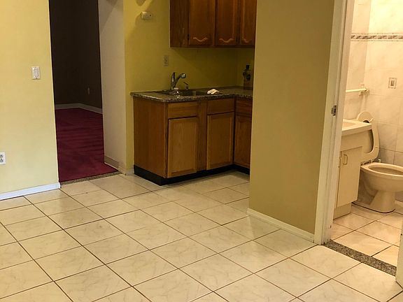 2nd image of 80 Wallis Ave