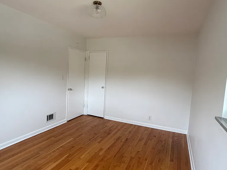 42 Alpine Dr — Photo 8