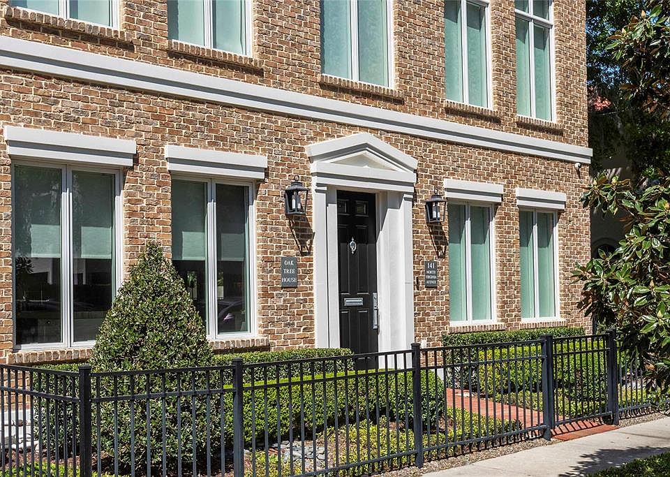 1st image of 141 N VIRGINIA AVENUE