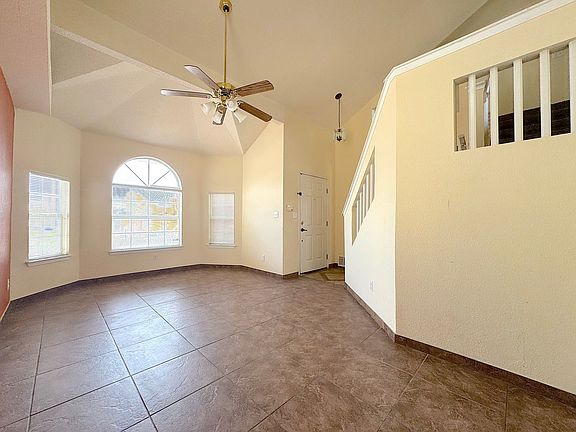 3rd image of 10687 Pearl Sands Dr