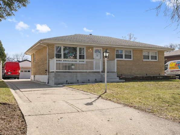 777 N Lombard St, Elmhurst, IL 60126