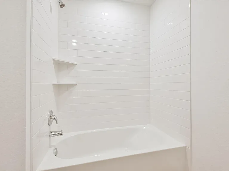 18562 Cepagatti Dr — Photo 21