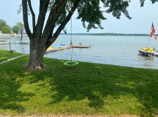 3615 Lakeshore Dr, Shelbyville, MI 49344