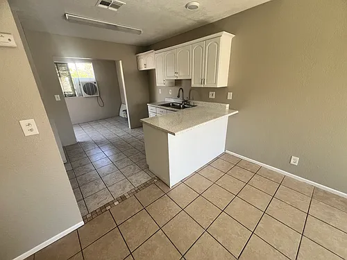 13710 Cactus Dr #B Photo 1