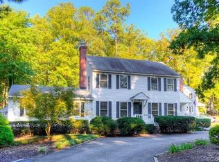 3220 Quail Hill Dr, Midlothian, VA 23112