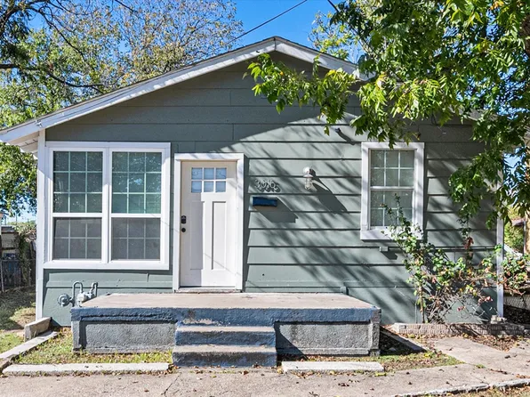 3015 Chihuahua Ave, Dallas, TX 75212