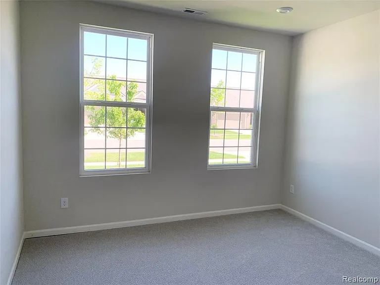 50263 Fowler Rd — Photo 10