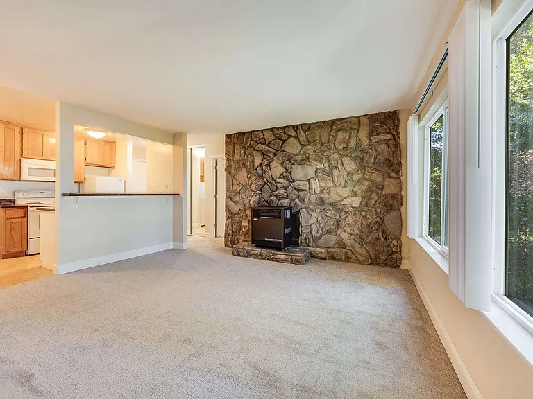 3422 Andover St #304 — Photo 8