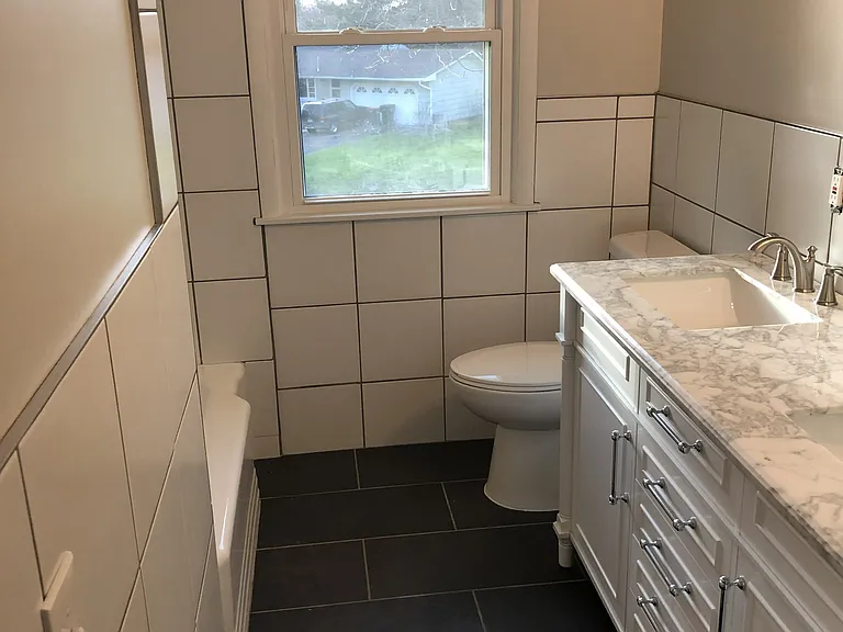 1300 Pierce Ter NE — Photo 12