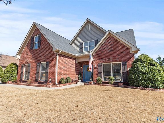 3rd image of 6713 Zach Ln SE