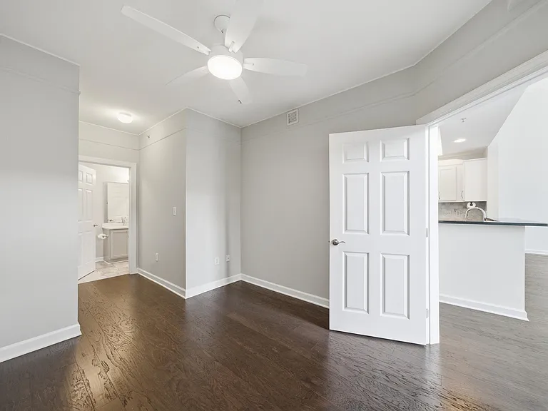 200 S Dawson St — Photo 23