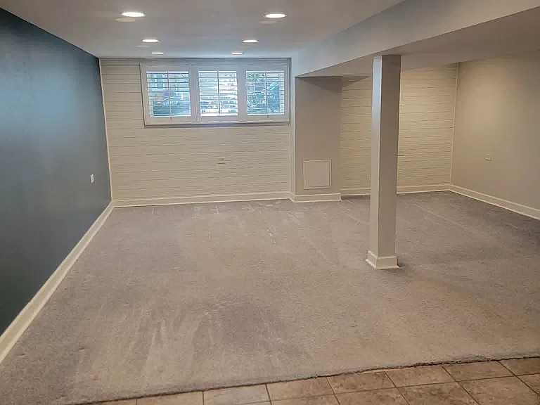 11134 S Sawyer Ave — Photo 16