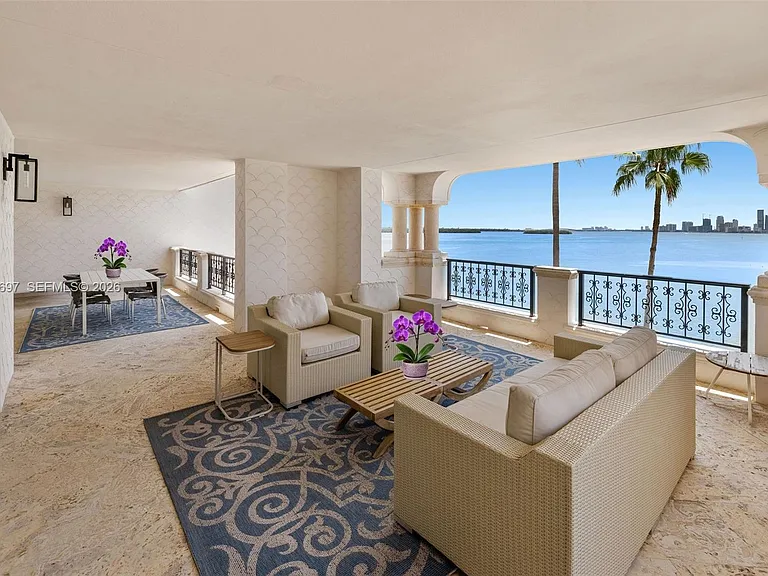 5245 Fisher Island Dr #5245 — Photo 5
