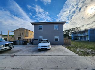 620 20th St APT 3, West Palm Beach, FL 33407