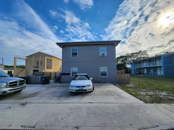 620 20th St APT 3, West Palm Beach, FL 33407