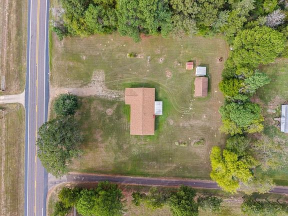 2nd image of 2444 W Highway 77