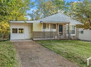 212 McAlpine Dr, Saint Louis, MO
