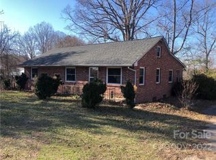 2122 Water Plant Rd, Maiden, NC 28650