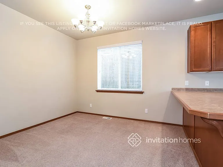 2412 193rd St SW — Photo 7