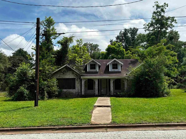 321 E Butler St, Diana, TX 75644