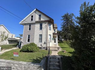 636 S 2nd St, Chambersburg, PA 17201