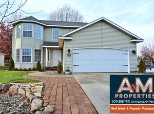 1210 Gossman Ln, Wenatchee, WA 98801