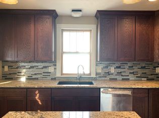 327 N Broadway St, Wahoo, NE 68066