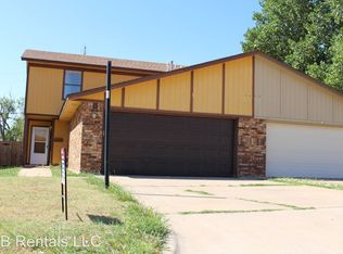 4026 NW Ozmun Ave, Lawton, OK 73505