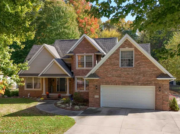 3668 Connie Ln, Fort Gratiot, MI 48059