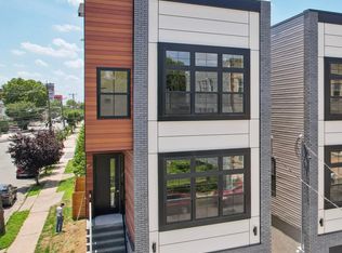 92 E 27th St, Bayonne, NJ 07002