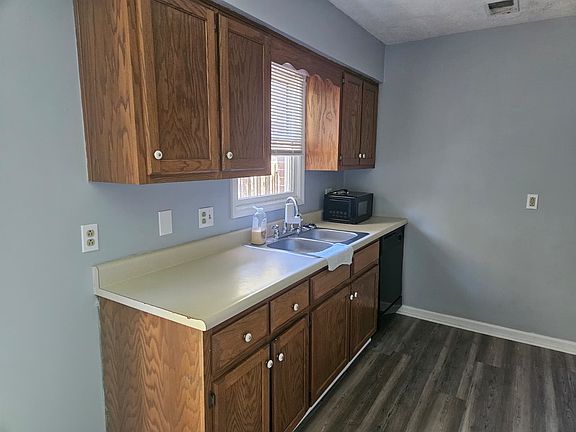 2nd image of 337 High St