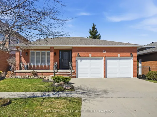 32 Highbury Dr, Hamilton, ON L8J 2T4