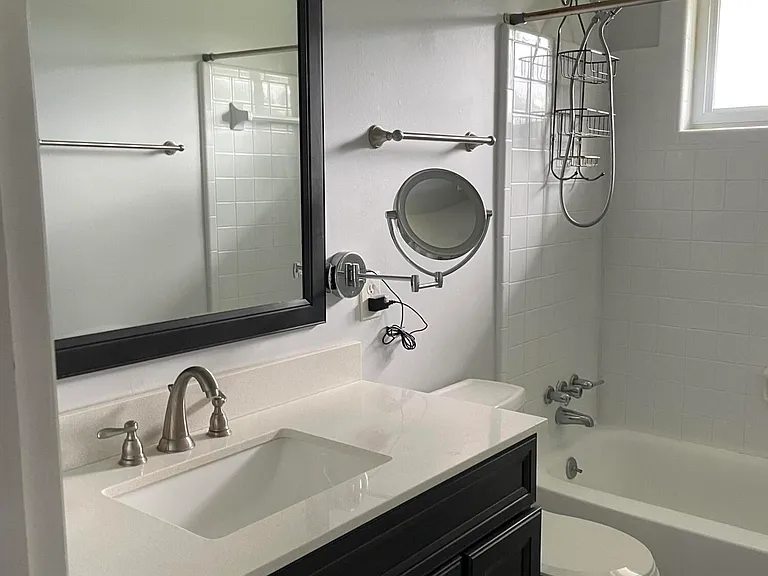 1115 Williams Dr — Photo 10